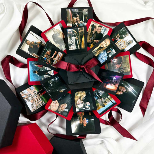 Експлодираща кутия с 18 снимки